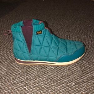 Teva Ember midi boots
